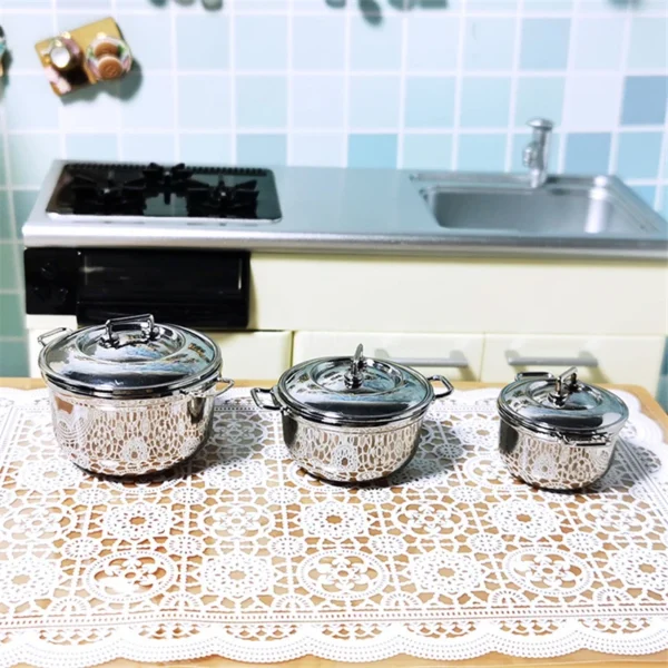 Miniature Mini Metal Pot with cover - Image 3